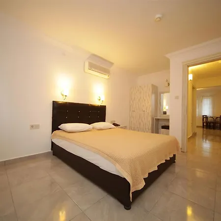 Moonlight Apart Apartahotel İçmeler