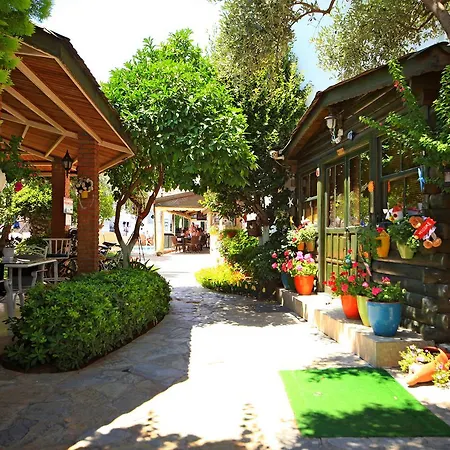 Lejlighedshotel Moonlight Apart İçmeler