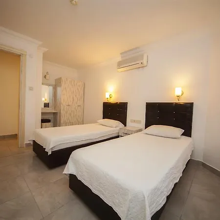 Moonlight Apart 3* Ичмелер